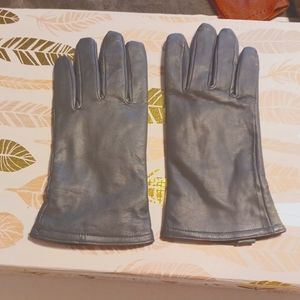 Women's Thinsulate gloves
